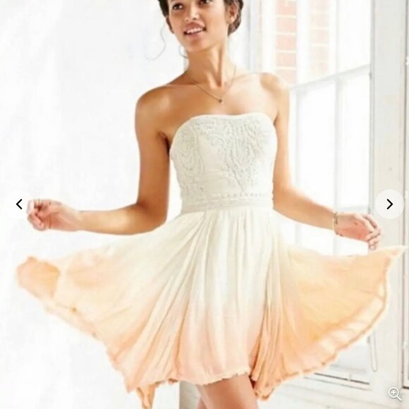 Ecote NWT Pink Sunset Ombré Beaded Mini Dress - Size M - Picture 2 of 8